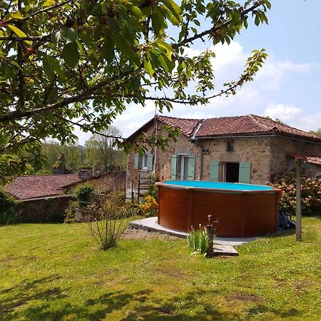 Cottage By The Chateau With Pool In National Parc Les Salles-Lavauguyon Luaran gambar