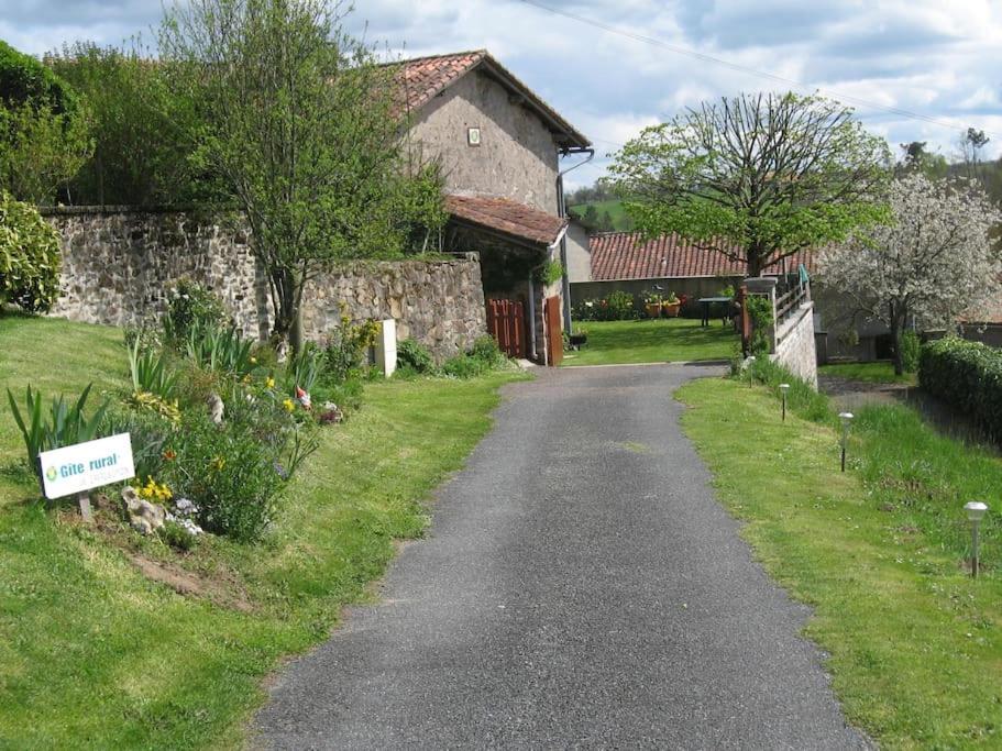 Cottage By The Chateau With Pool In National Parc Les Salles-Lavauguyon Luaran gambar